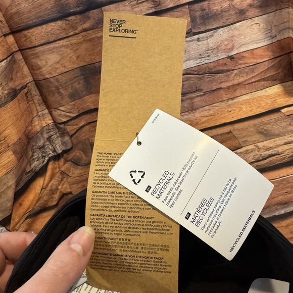 The North Face "Walls Are Meant For Climbing" Hat Adjustable Snapback Black Cap - Picture 9 of 12